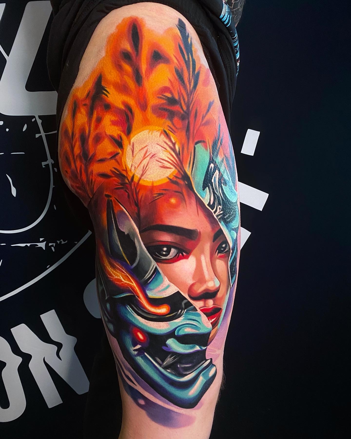 Kejti Dumka - tatuaż samuraja Hannya